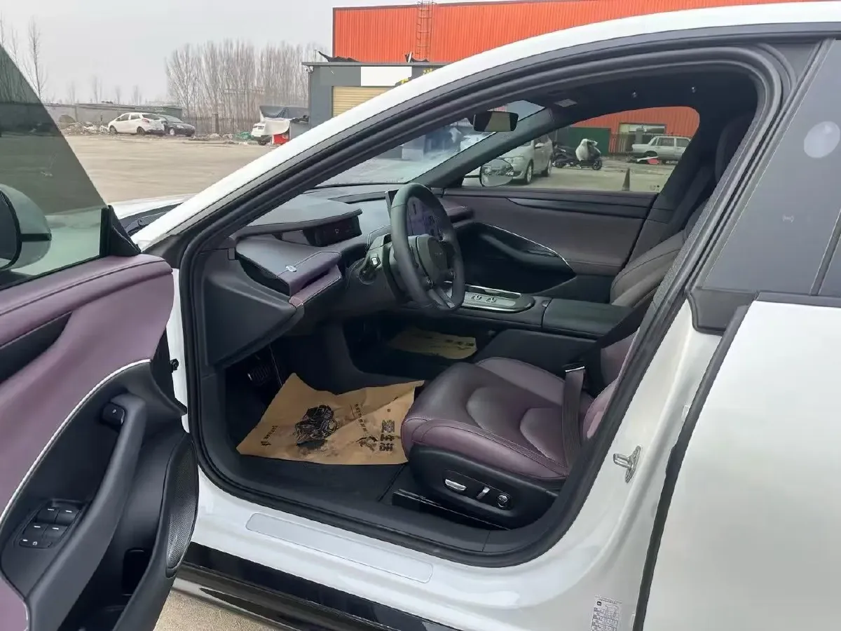 2024 MI SU7 BEV 94.3KWH,autocango,china used car exporter,china ev exporter,chinese used car exporter,chinese used ev exporter