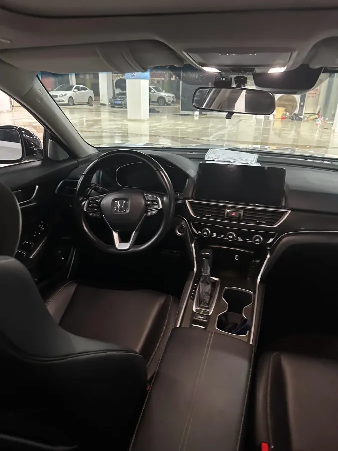 2022 Honda Accord 1.5T 194HP L4 CVT,autocango,china used car exporter,china ev exporter,chinese used car exporter,chinese used ev exporter