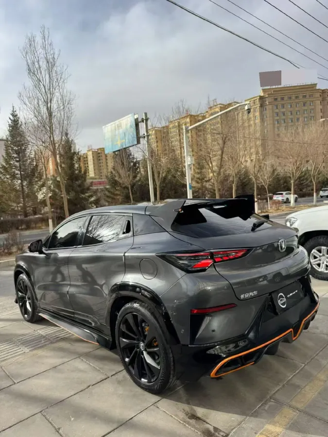 2022 ChangAn UNI-T 1.5T 188HP L4 7DCT,autocango,china used car exporter,china ev exporter,chinese used car exporter,chinese used ev exporter