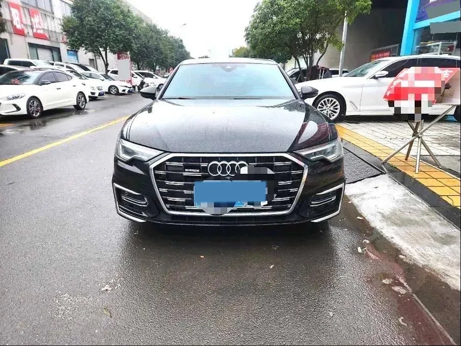2023 Audi A6L 2.0T 245HP L4 7DCT,autocango,china used car exporter,china ev exporter,chinese used car exporter,chinese used ev exporter