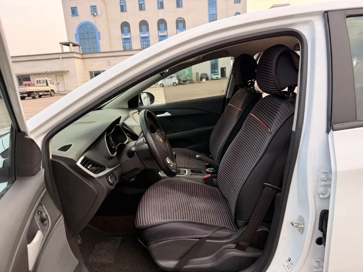 2020 Chevrolet Cavalier 1.3L 107HP L3 5MT,autocango,china used car exporter,china ev exporter,chinese used car exporter,chinese used ev exporter