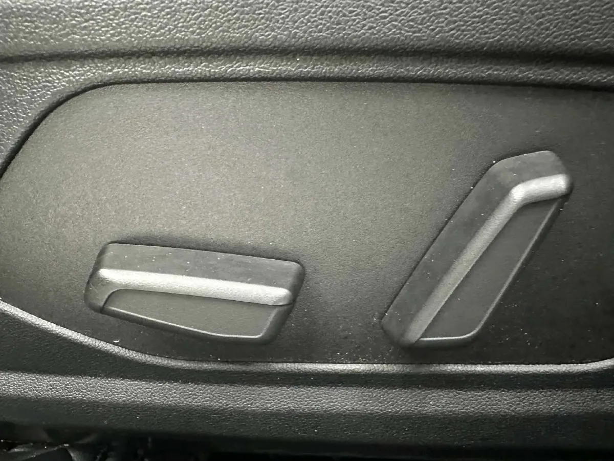 2022 Hyundai Elantra 1.5L 115HP L4 CVT,autocango,china used car exporter,china ev exporter,chinese used car exporter,chinese used ev exporter