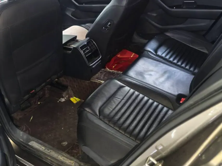 2017 Volkswagen Magotan 1.8T 180HP L4 7DCT,autocango,china used car exporter,china ev exporter,chinese used car exporter,chinese used ev exporter