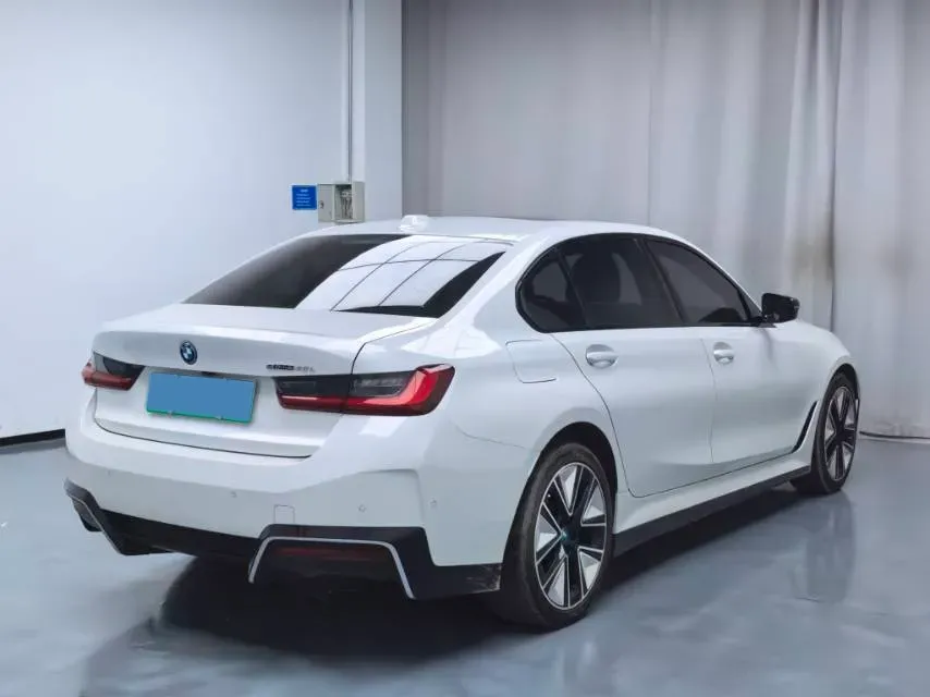 2023 BMW i3 BEV 79.05KWH,autocango,china used car exporter,china ev exporter,chinese used car exporter,chinese used ev exporter