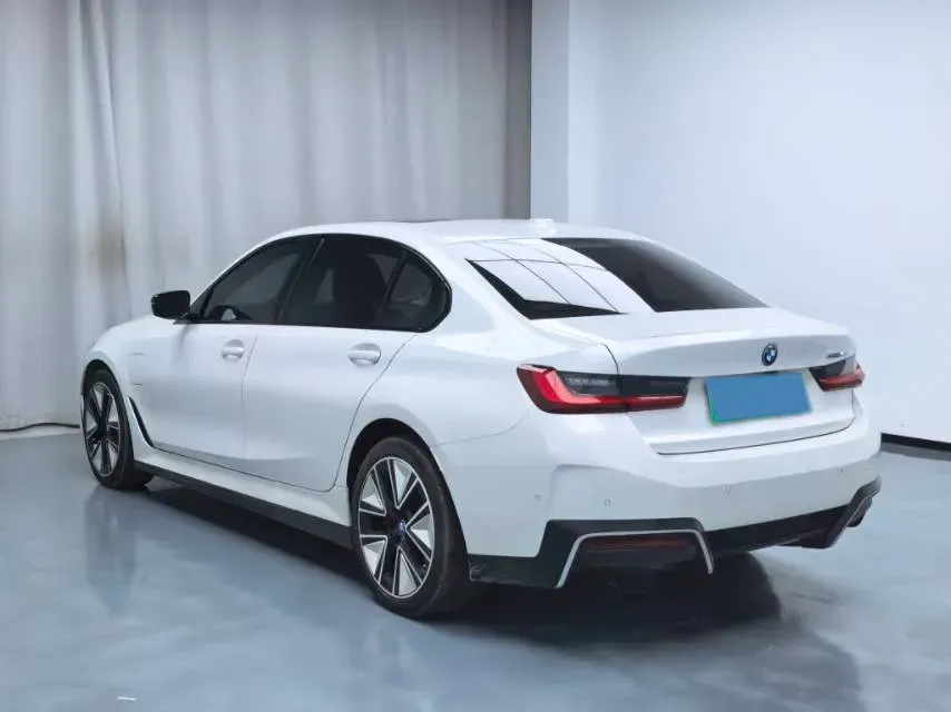 2023 BMW i3 BEV 79.05KWH,autocango,china used car exporter,china ev exporter,chinese used car exporter,chinese used ev exporter