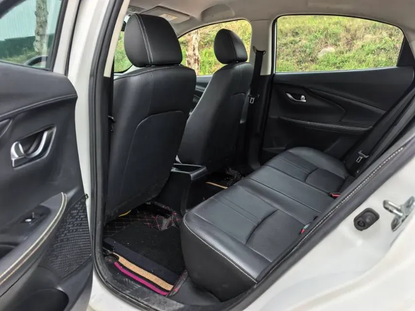 2019 ChangAn Alsvin 1.5L 107HP L4 5DCT,autocango,china used car exporter,china ev exporter,chinese used car exporter,chinese used ev exporter