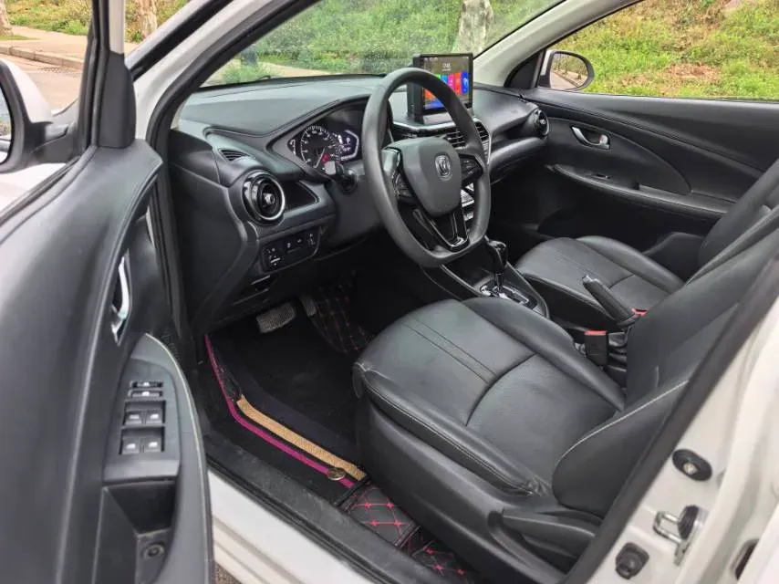 2019 ChangAn Alsvin 1.5L 107HP L4 5DCT,autocango,china used car exporter,china ev exporter,chinese used car exporter,chinese used ev exporter