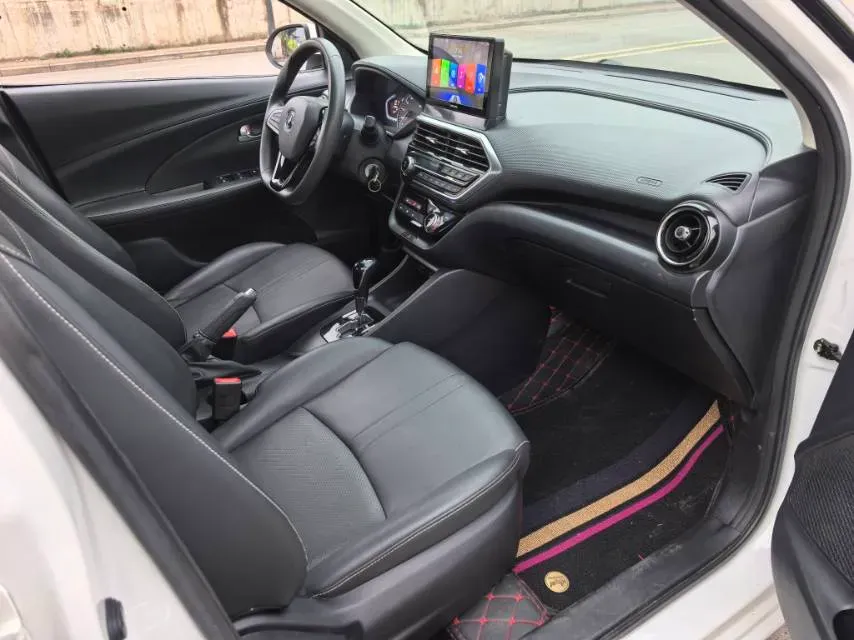 2019 ChangAn Alsvin 1.5L 107HP L4 5DCT,autocango,china used car exporter,china ev exporter,chinese used car exporter,chinese used ev exporter