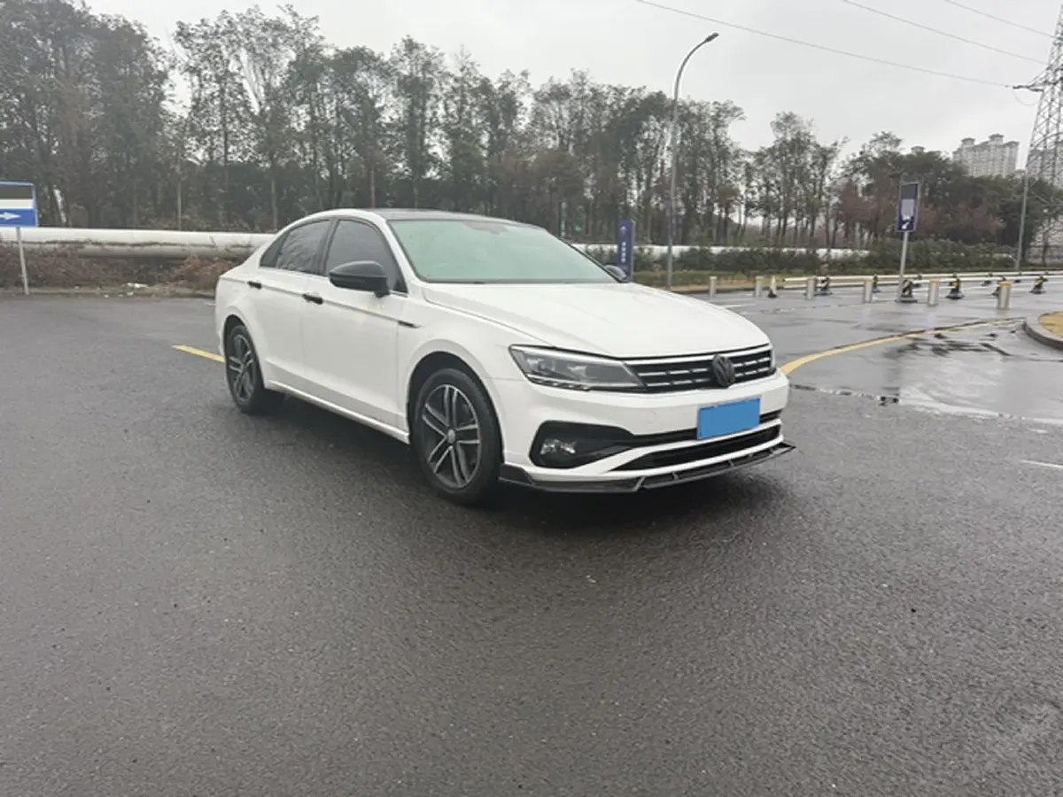 2021 Volkswagen Lamando 1.4T 150HP L4 7DCT,autocango,china used car exporter,china ev exporter,chinese used car exporter,chinese used ev exporter