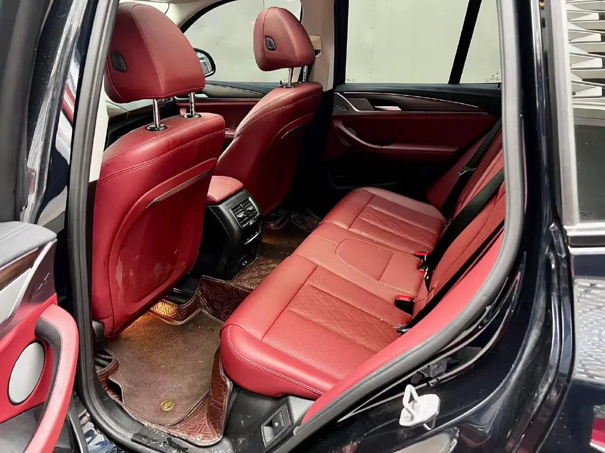 2023 BMW X3 2.0T 245HP L4 8AT,autocango,china used car exporter,china ev exporter,chinese used car exporter,chinese used ev exporter