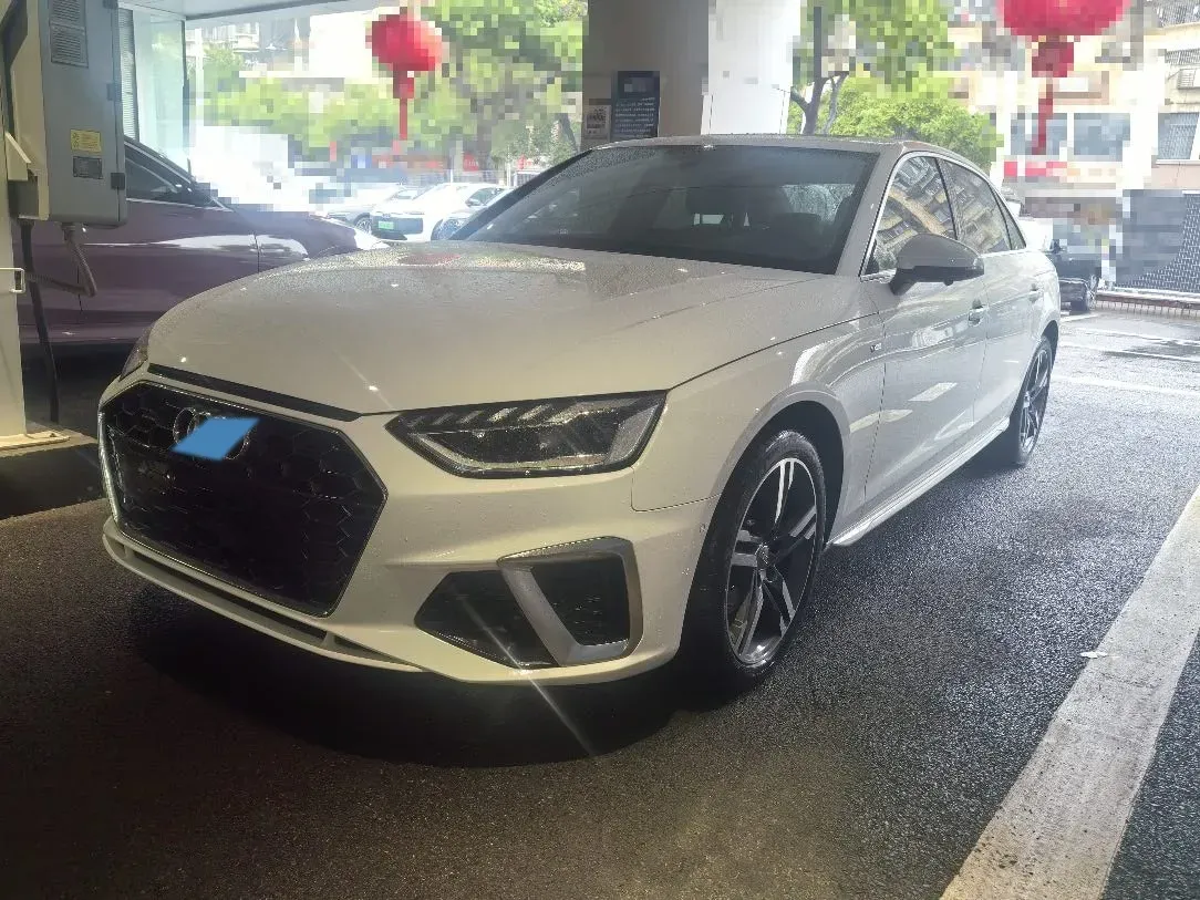 2020 Audi A4L 2.0T 190HP L4 7DCT,autocango,china used car exporter,china ev exporter,chinese used car exporter,chinese used ev exporter