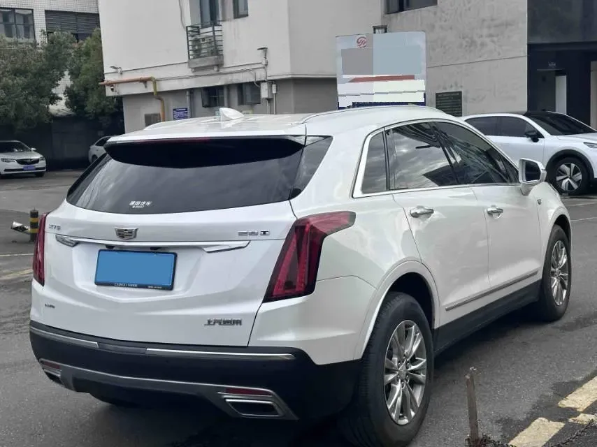 2020 Cadillac XT5 2.0T 237HP L4 9AT,autocango,china used car exporter,china ev exporter,chinese used car exporter,chinese used ev exporter