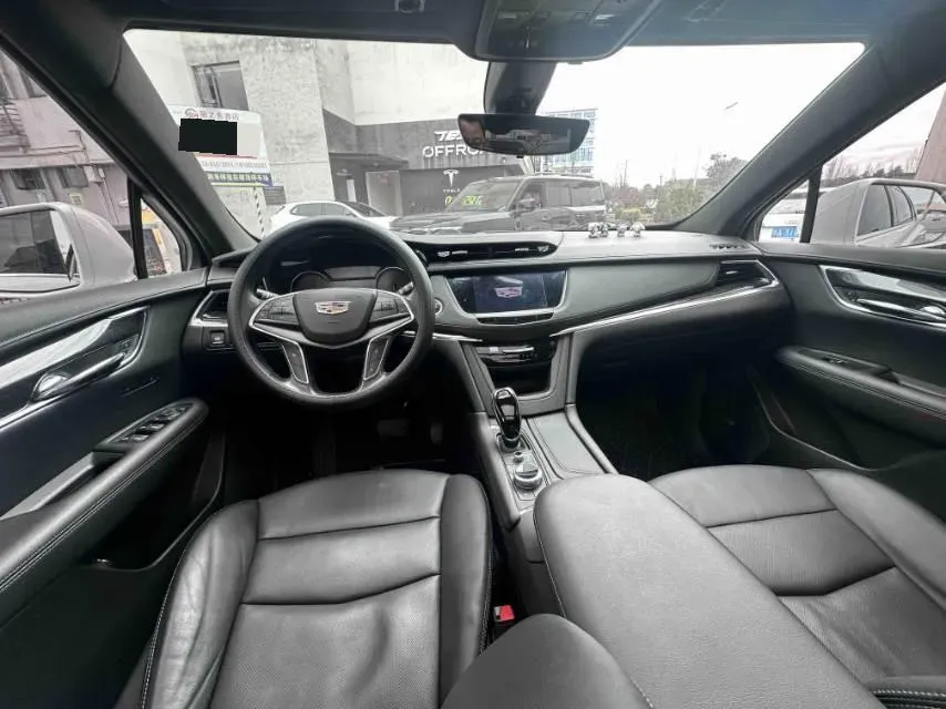 2020 Cadillac XT5 2.0T 237HP L4 9AT,autocango,china used car exporter,china ev exporter,chinese used car exporter,chinese used ev exporter