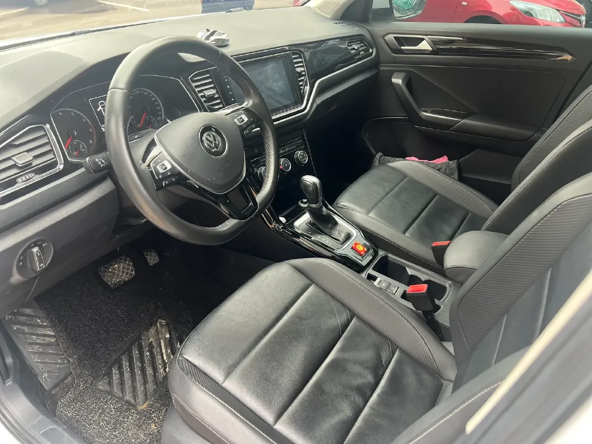 2018 Borgward BX7 2.0T 224HP L4 6AT,autocango,china used car exporter,china ev exporter,chinese used car exporter,chinese used ev exporter