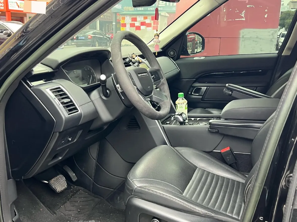 2023 Land Rover Discovery 2.0T 300HP L4 8AT,autocango,china used car exporter,china ev exporter,chinese used car exporter,chinese used ev exporter