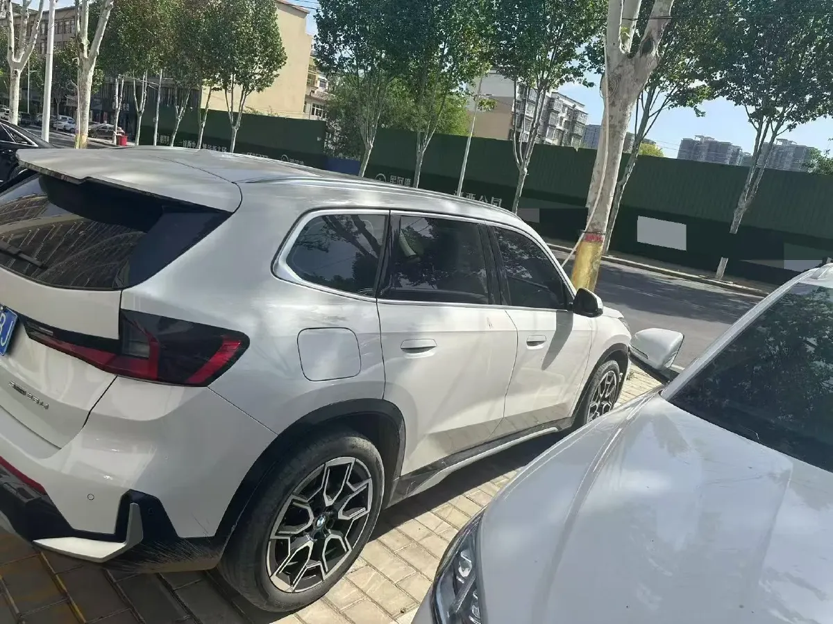 2024 BMW X1 2.0T 204HP L4 7DCT,autocango,china used car exporter,china ev exporter,chinese used car exporter,chinese used ev exporter