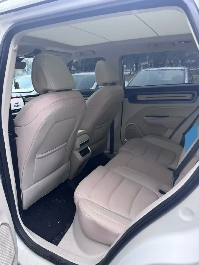 2023 Geely ICON 1.5T 181HP L4 7DCT,autocango,china used car exporter,china ev exporter,chinese used car exporter,chinese used ev exporter