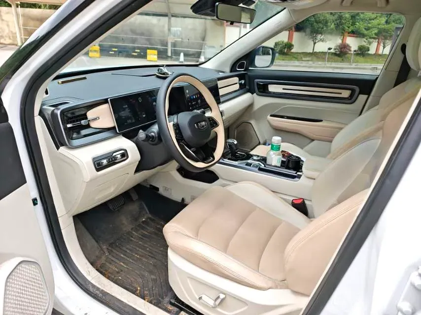 2023 Geely ICON 1.5T 181HP L4 7DCT,autocango,china used car exporter,china ev exporter,chinese used car exporter,chinese used ev exporter