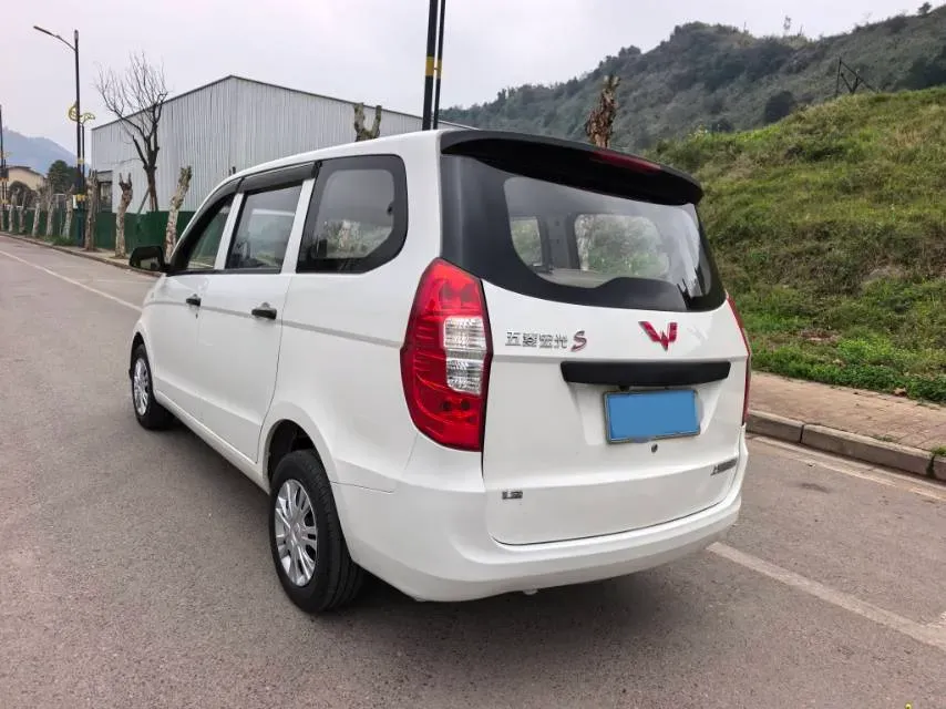2018 WuLing HongGuang 1.2L 82HP L4 5MT,autocango,china used car exporter,china ev exporter,chinese used car exporter,chinese used ev exporter