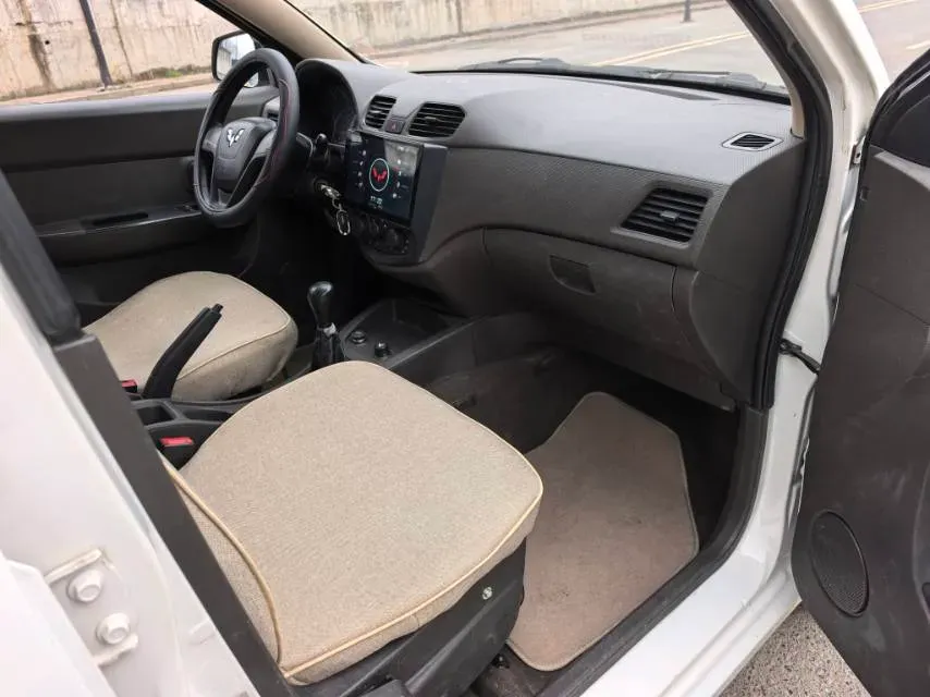 2018 WuLing HongGuang 1.2L 82HP L4 5MT,autocango,china used car exporter,china ev exporter,chinese used car exporter,chinese used ev exporter