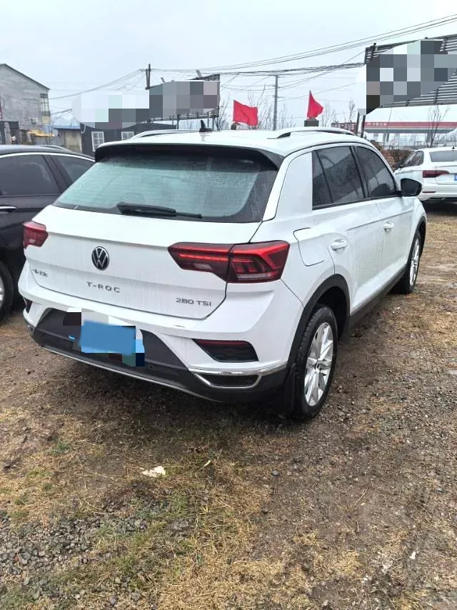 2022 Volkswagen T-Roc 1.4T 150HP L4 7DCT,autocango,china used car exporter,china ev exporter,chinese used car exporter,chinese used ev exporter