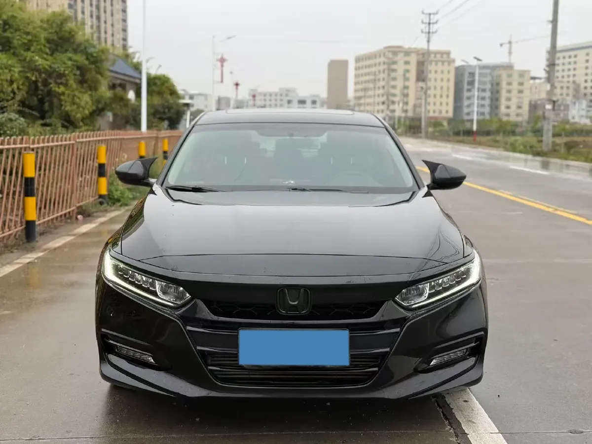 2018 Honda Accord 1.5T 194HP L4 CVT,autocango,china used car exporter,china ev exporter,chinese used car exporter,chinese used ev exporter