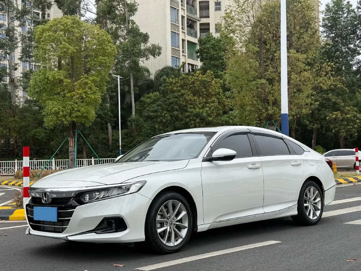2022 Honda Accord 1.5T 194HP L4 CVT,autocango,china used car exporter,china ev exporter,chinese used car exporter,chinese used ev exporter