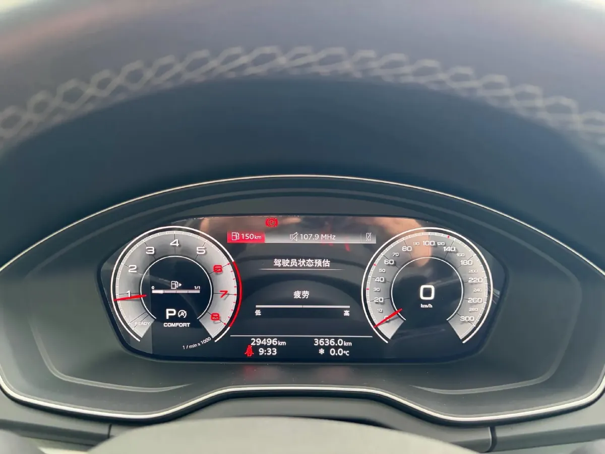 2023 Audi Q5L 2.0T 190HP L4 7DCT,autocango,china used car exporter,china ev exporter,chinese used car exporter,chinese used ev exporter