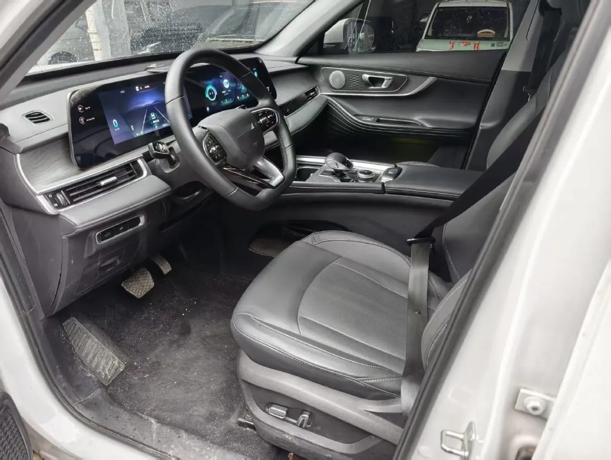 2022 Chery Tiggo 8 PRO 1.6T 197HP L4 7DCT,autocango,china used car exporter,china ev exporter,chinese used car exporter,chinese used ev exporter