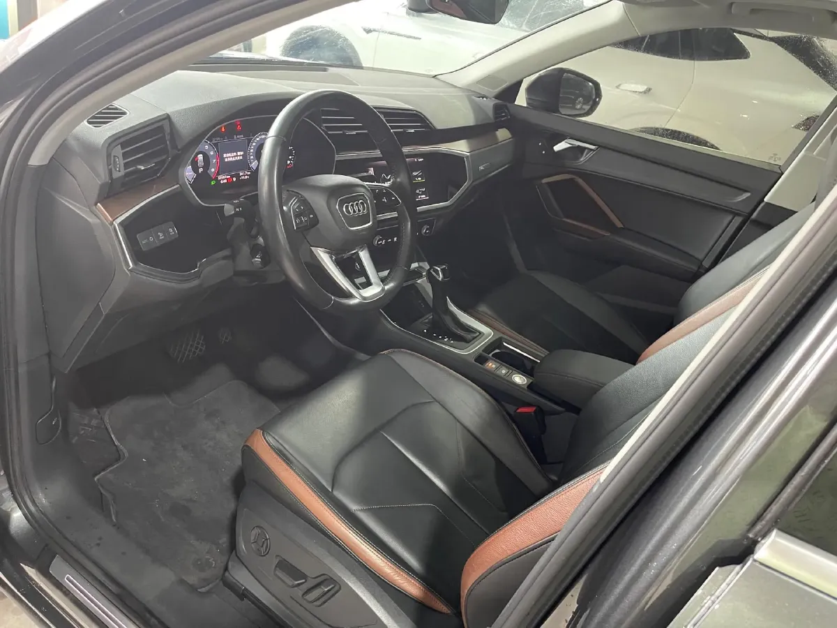 2021 Audi Q3 1.4T 150HP L4 7DCT,autocango,china used car exporter,china ev exporter,chinese used car exporter,chinese used ev exporter