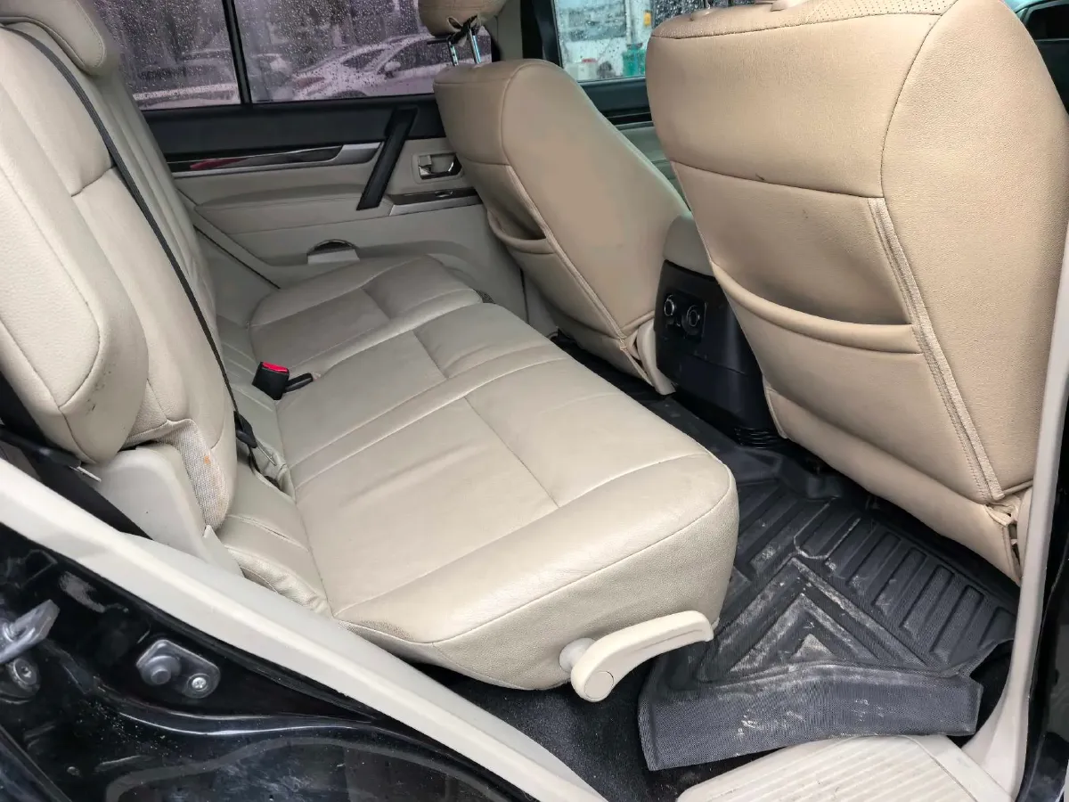 2017 Honda Jade 1.8L 141HP L4 5AT,autocango,china used car exporter,china ev exporter,chinese used car exporter,chinese used ev exporter