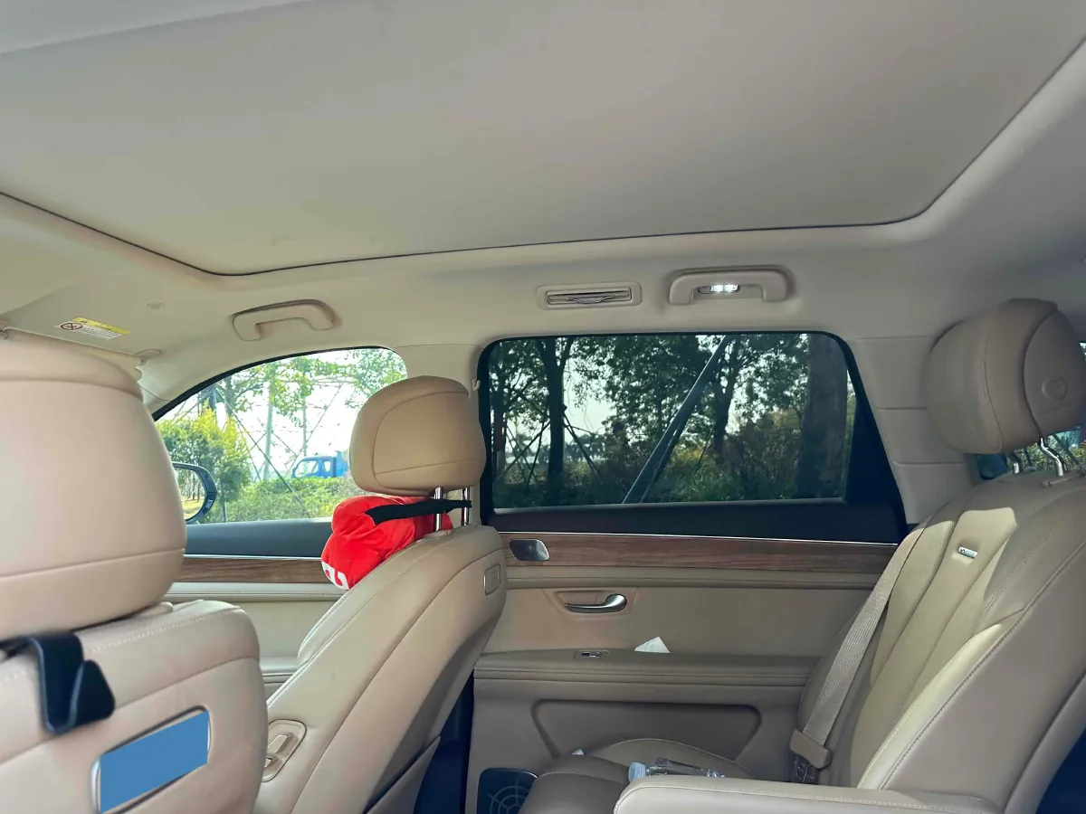 2024 AITO AITO M7 1.5T 152HP L4 REEV 40KWH,autocango,china used car exporter,china ev exporter,chinese used car exporter,chinese used ev exporter