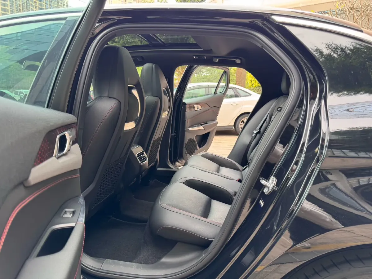 2019 LYNK&CO 01 2.0T 190HP L4 6AT,autocango,china used car exporter,china ev exporter,chinese used car exporter,chinese used ev exporter