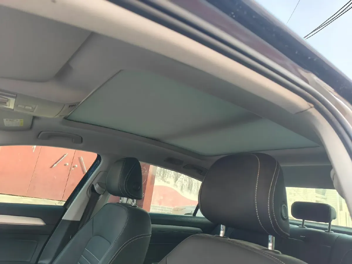 2020 Volkswagen Magotan 1.4T 150HP L4 7DCT,autocango,china used car exporter,china ev exporter,chinese used car exporter,chinese used ev exporter