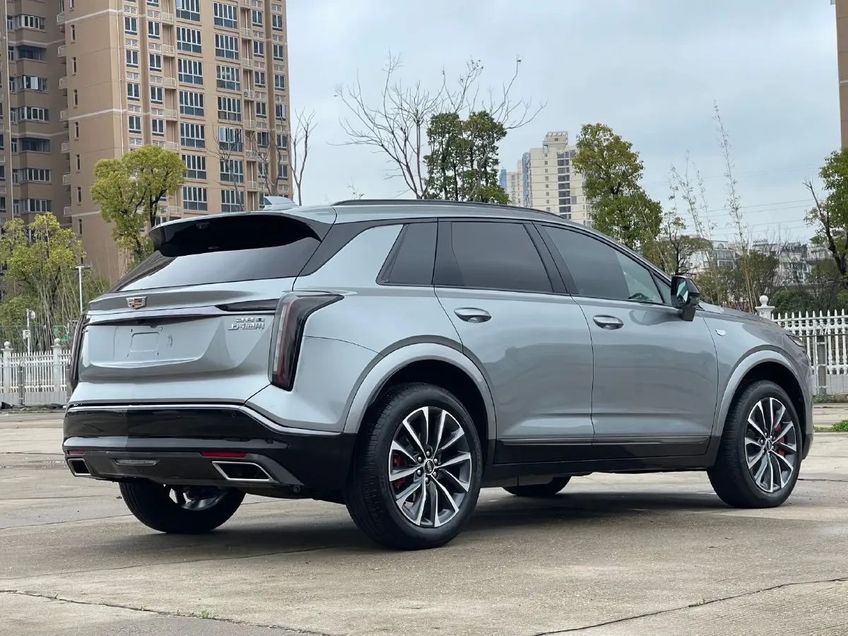 2024 Cadillac XT5 2.0T 237HP L4 9AT,autocango,china used car exporter,china ev exporter,chinese used car exporter,chinese used ev exporter