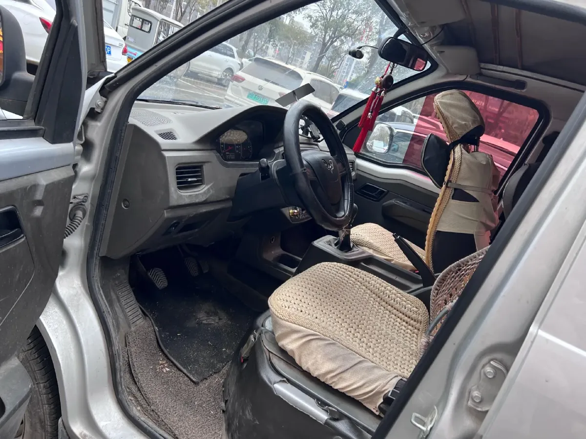 2018 WuLing RongGuang New Truck 1.8L 133HP L4 5MT,autocango,china used car exporter,china ev exporter,chinese used car exporter,chinese used ev exporter