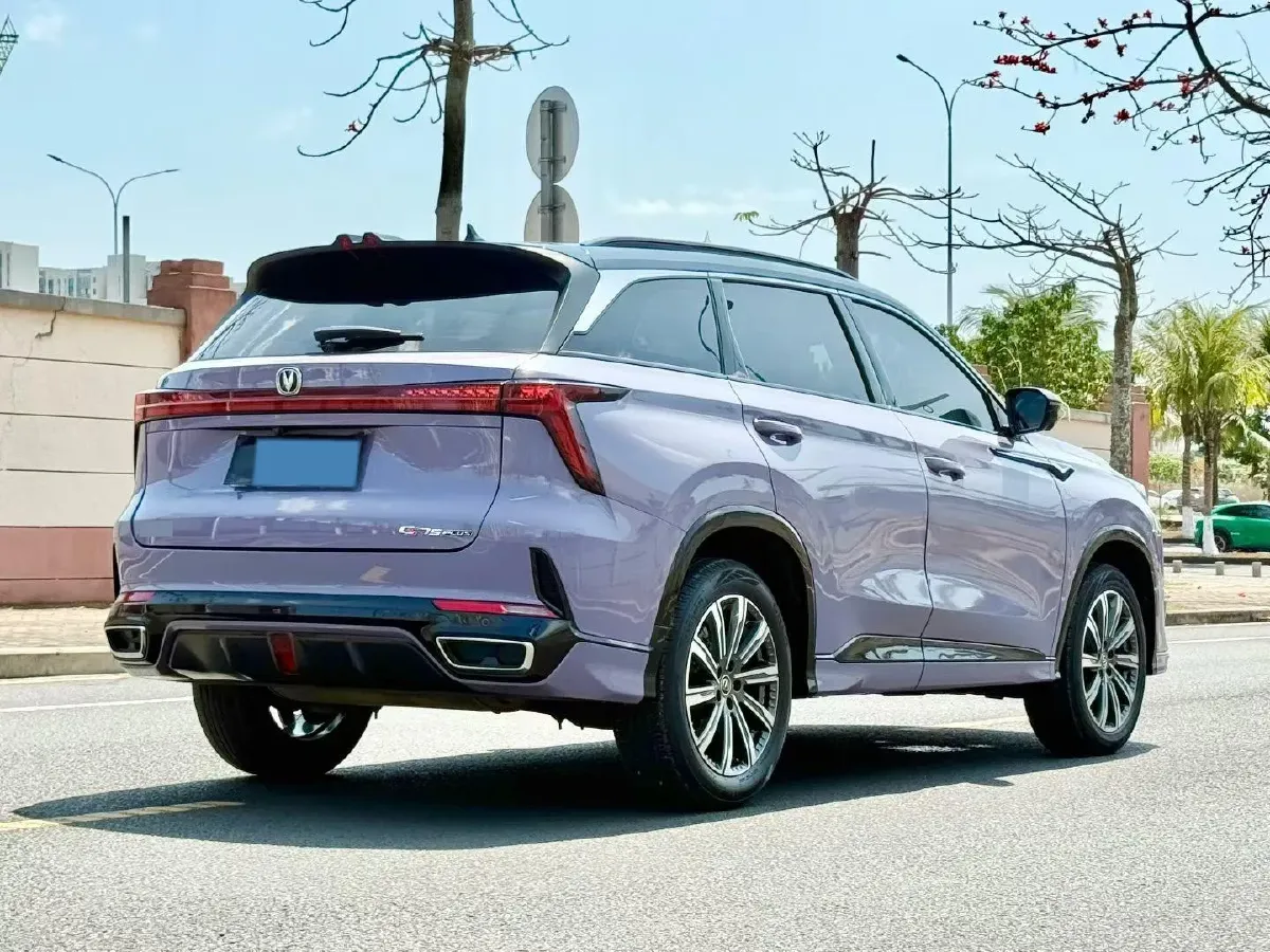 2024 ChangAn CS75 Plus 1.5T 188HP L4 8AT,autocango,china used car exporter,china ev exporter,chinese used car exporter,chinese used ev exporter