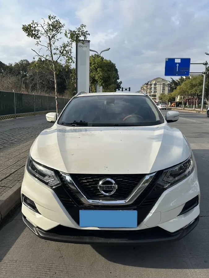 2022 Nissan Qashqai 2.0L 151HP L4 CVT,autocango,china used car exporter,china ev exporter,chinese used car exporter,chinese used ev exporter