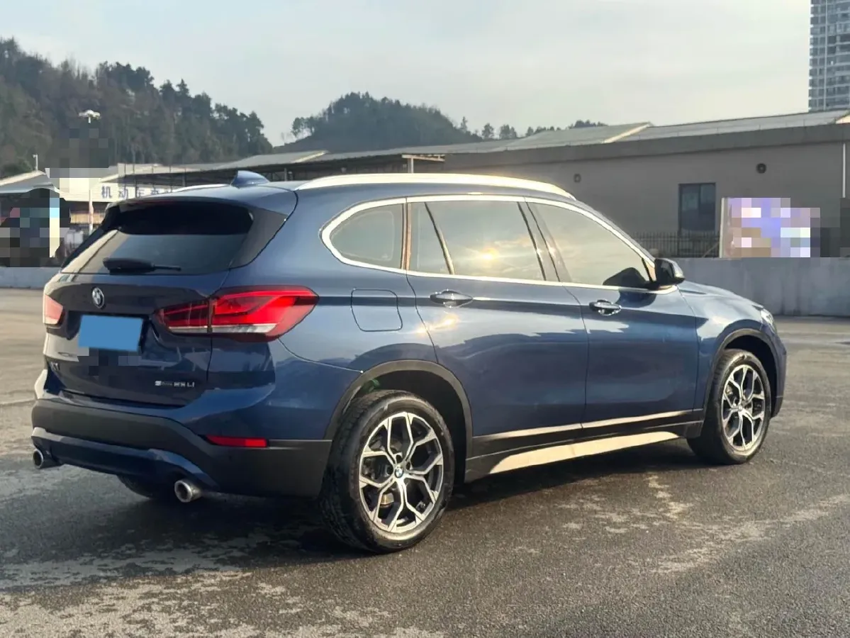 2022 BMW X1 2.0T 192HP L4 7DCT,autocango,china used car exporter,china ev exporter,chinese used car exporter,chinese used ev exporter