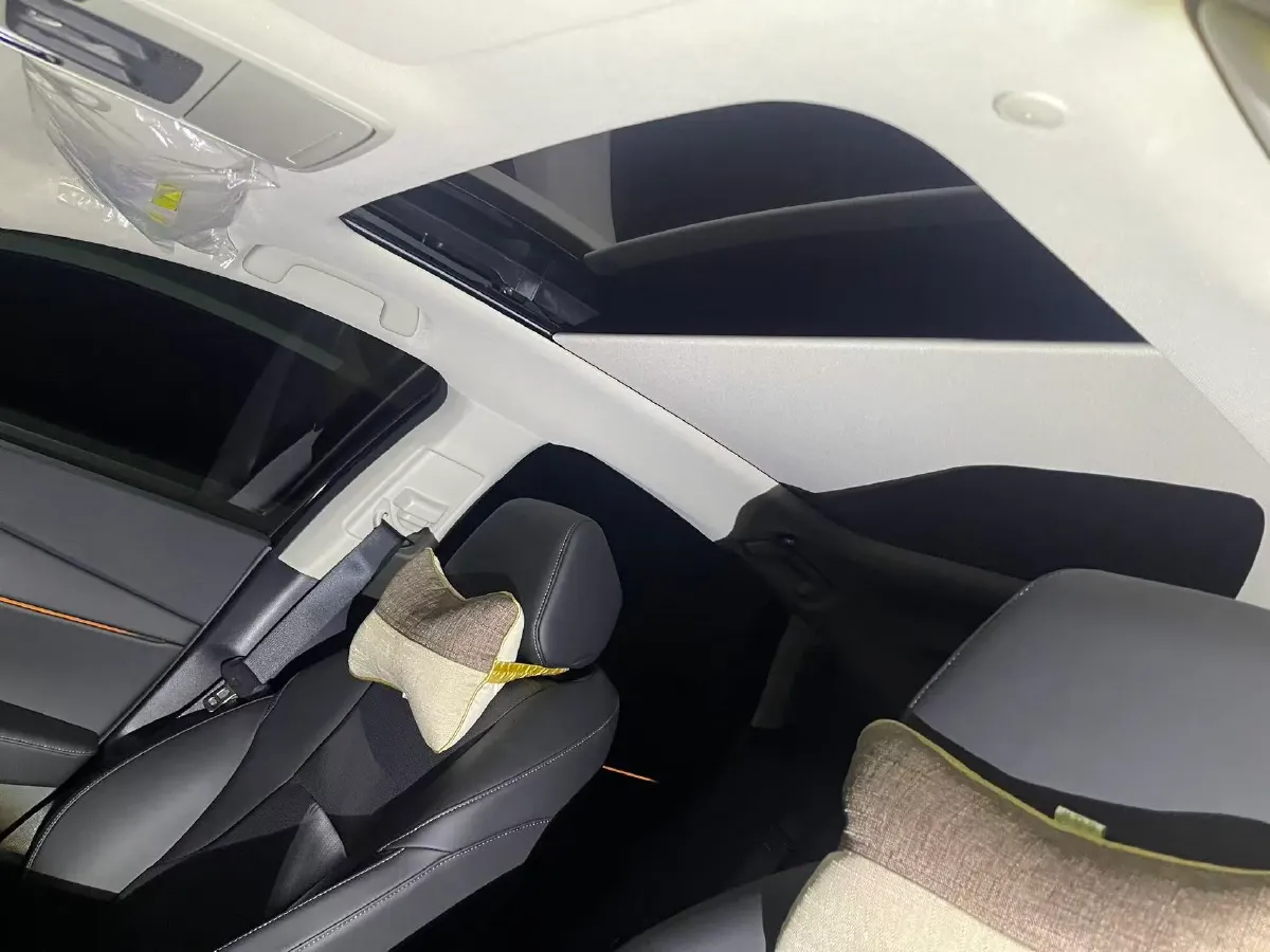 2023 Honda Accord 2.0L 148HP L4 E-CVT PHEV 17.7KWH,autocango,china used car exporter,china ev exporter,chinese used car exporter,chinese used ev exporter