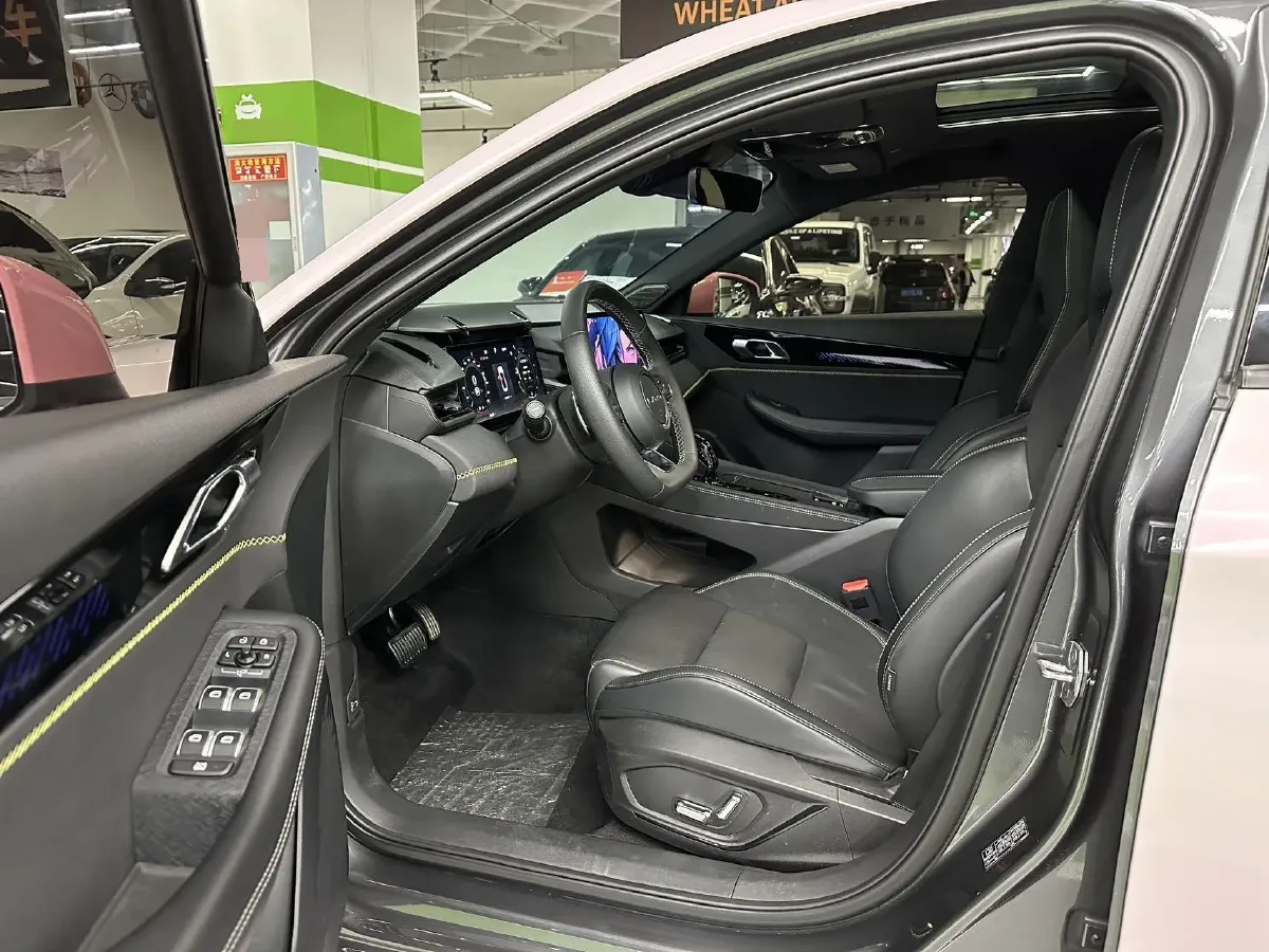 2023 MAXUS G50 1.5T 181HP L4 7DCT,autocango,china used car exporter,china ev exporter,chinese used car exporter,chinese used ev exporter