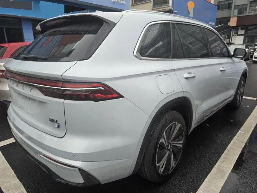 2022 Citroen C5 X 1.6T 175HP L4 8AT,autocango,china used car exporter,china ev exporter,chinese used car exporter,chinese used ev exporter