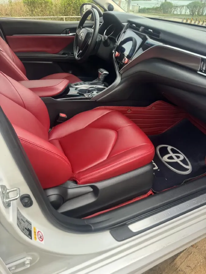 2018 Toyota Camry 2.0L 169HP L4 6AT,autocango,china used car exporter,china ev exporter,chinese used car exporter,chinese used ev exporter