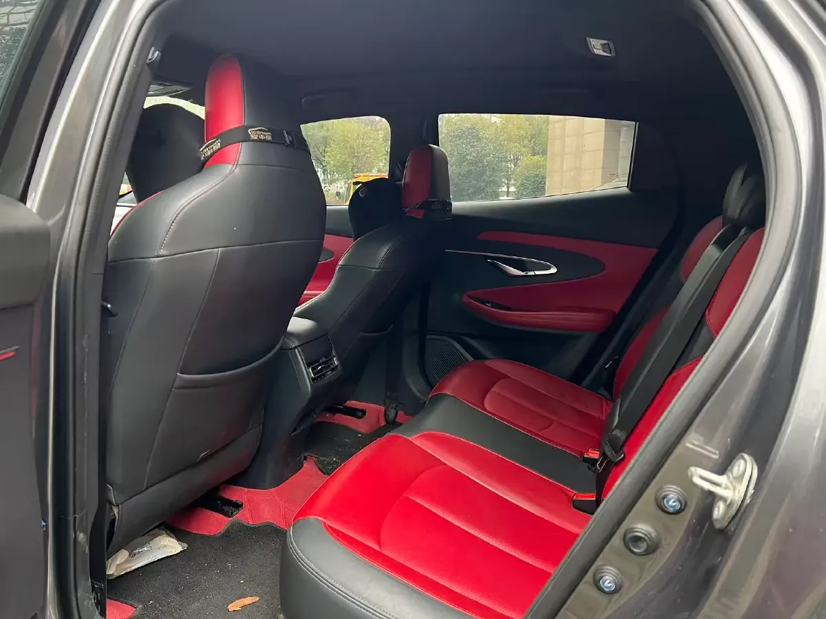 2020 ChangAn UNI-T 1.5T 180HP L4 7DCT,autocango,china used car exporter,china ev exporter,chinese used car exporter,chinese used ev exporter