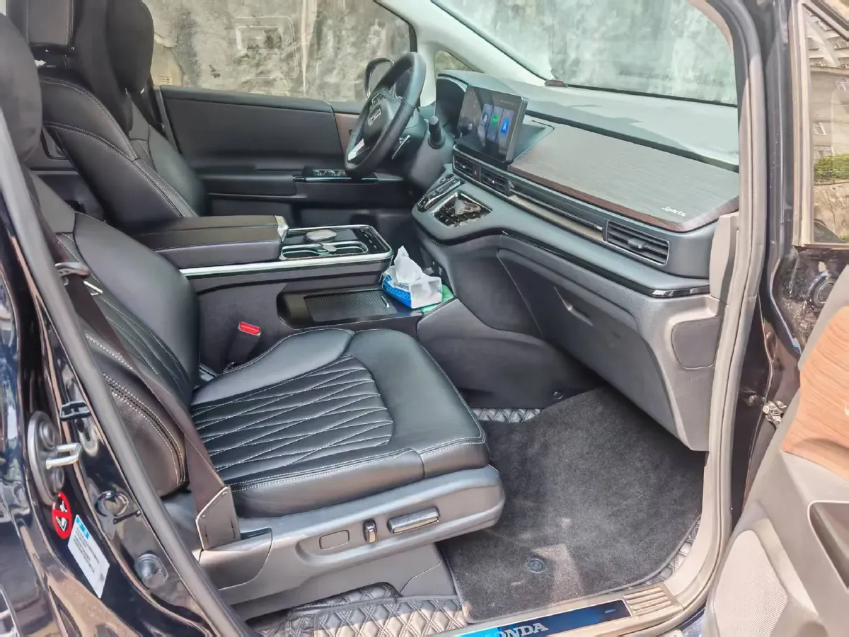 2024 Honda Odyssey 2.0L 146HP L4 E-CVT Hybrid,autocango,china used car exporter,china ev exporter,chinese used car exporter,chinese used ev exporter