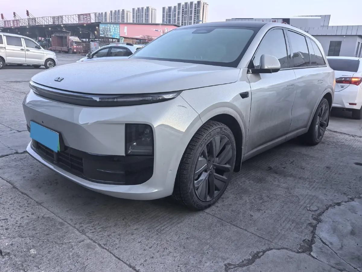2024 Li L6 Range Extended 154HP L4 REEV 36.8KWH,autocango,china used car exporter,china ev exporter,chinese used car exporter,chinese used ev exporter