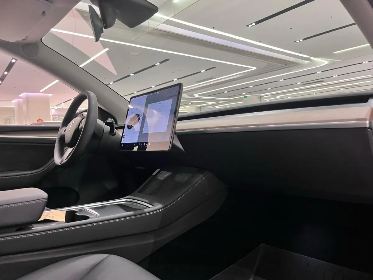 2021 Tesla Model Y BEV 76.8KWH,autocango,china used car exporter,china ev exporter,chinese used car exporter,chinese used ev exporter