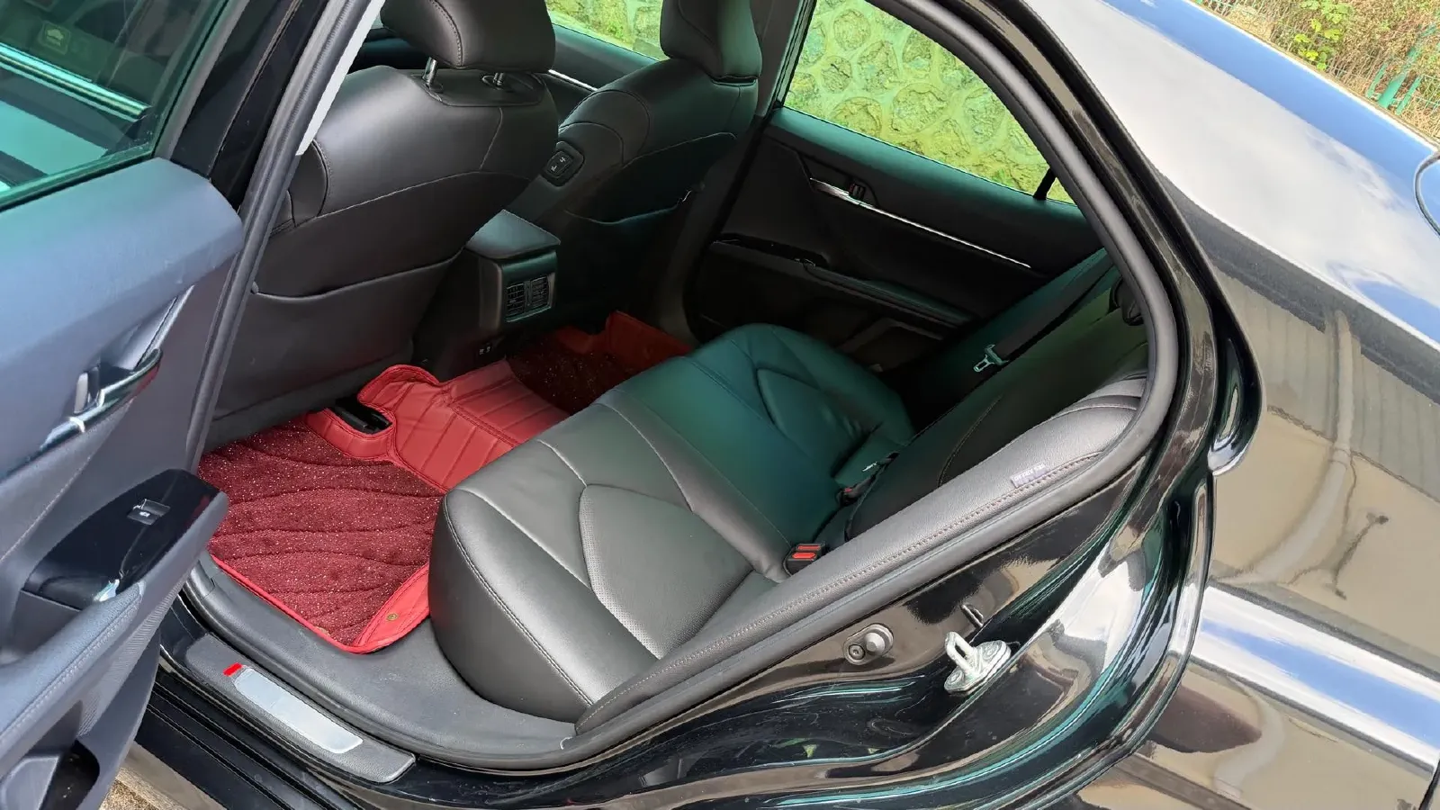 2019 Toyota Camry 2.0L 178HP L4 CVT,autocango,china used car exporter,china ev exporter,chinese used car exporter,chinese used ev exporter