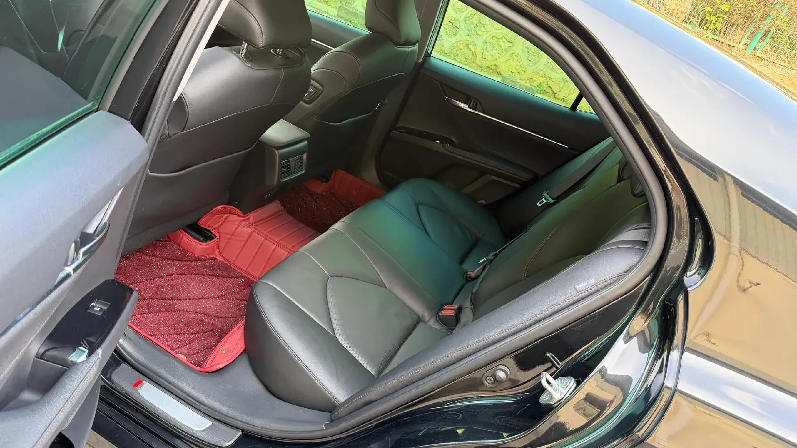 2019 Toyota Camry 2.0L 178HP L4 CVT,autocango,china used car exporter,china ev exporter,chinese used car exporter,chinese used ev exporter