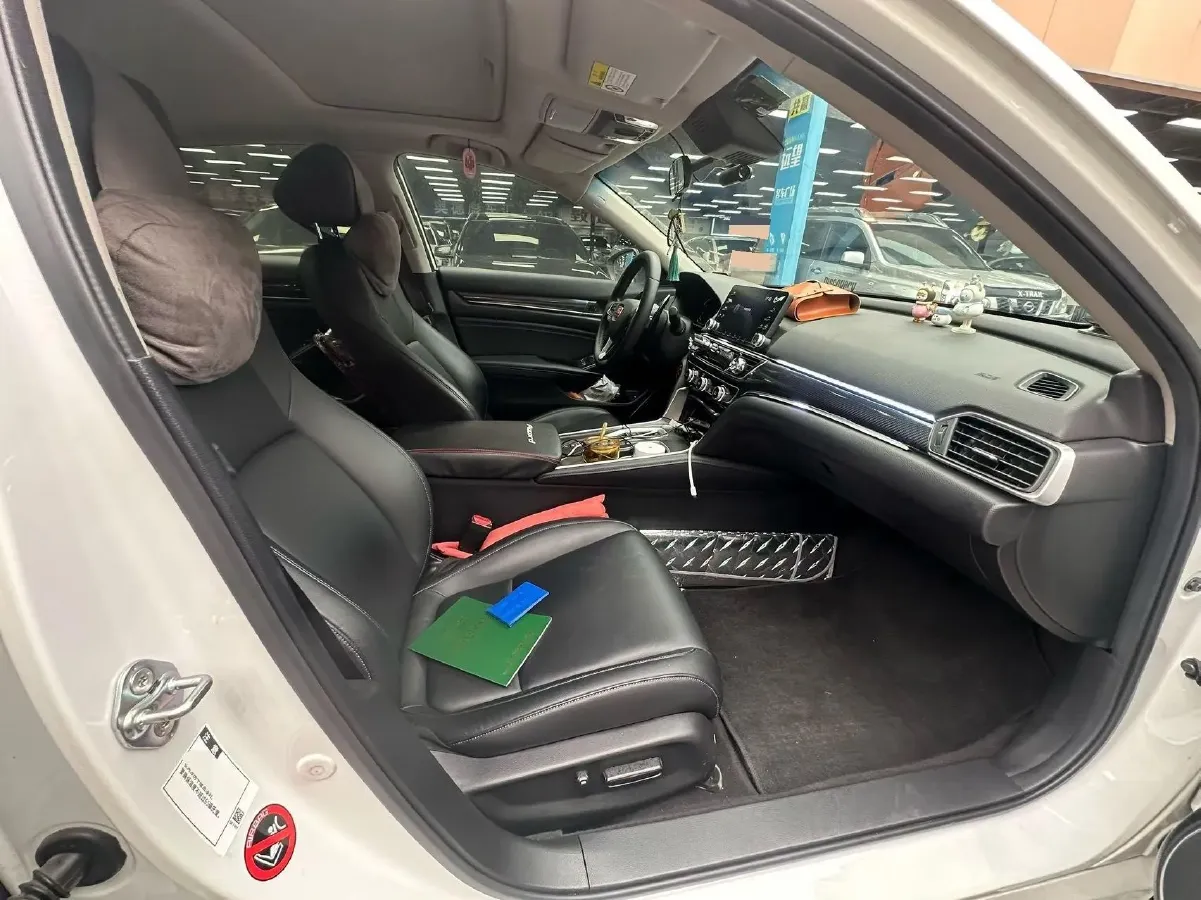 2018 Honda Accord 2.0L 146HP L4 E-CVT Hybrid,autocango,china used car exporter,china ev exporter,chinese used car exporter,chinese used ev exporter